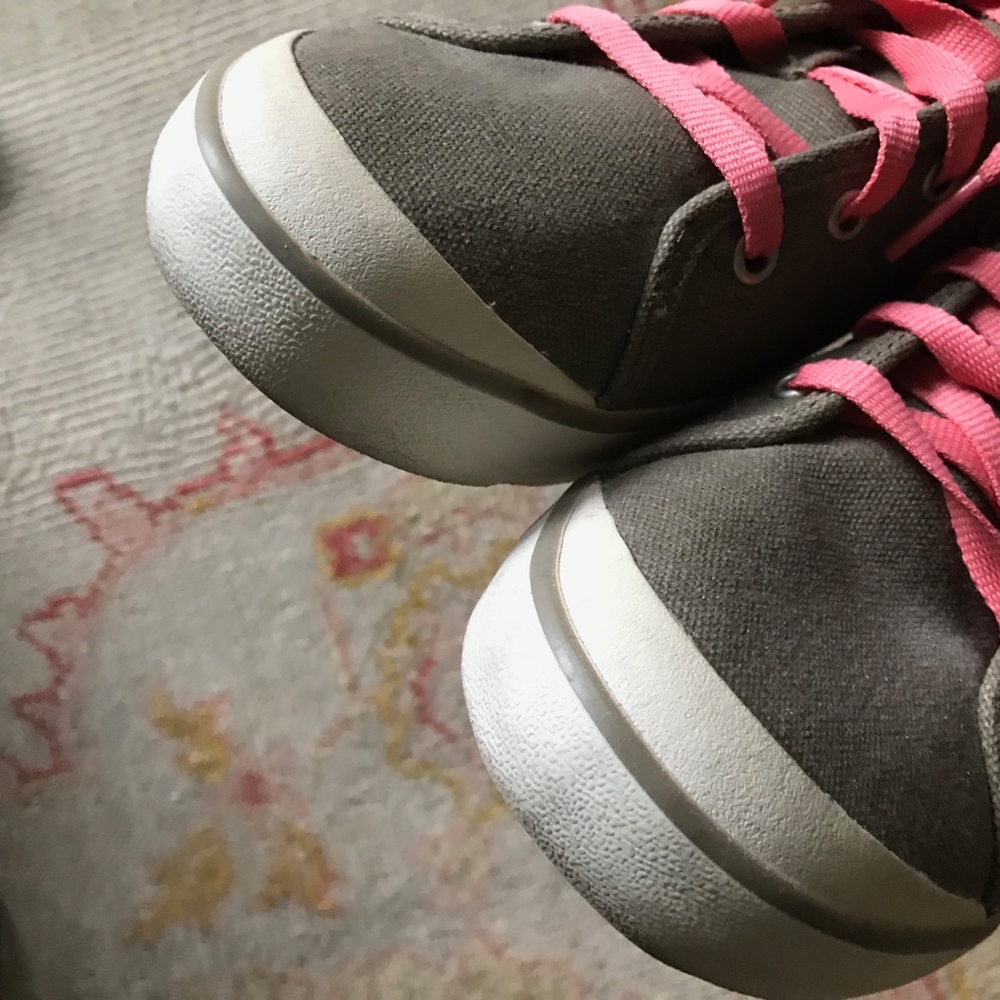 💲⬇️(frm$29)  Teva sneakers - Picture 6 of 8